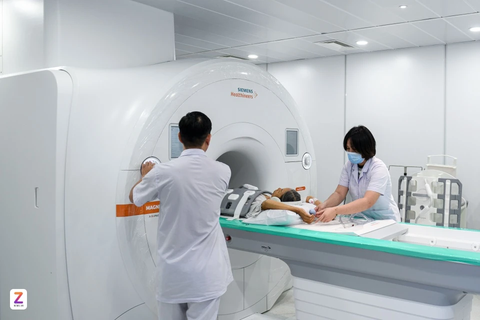 Máy cộng hưởng từ MRI 3.0 Tesla của Siemens tại Bệnh Viện Thống Nhất